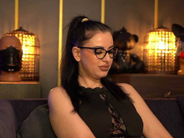 KellyKent Live Cam on BongaCams