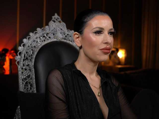 KellyKent live cam on BongaCams