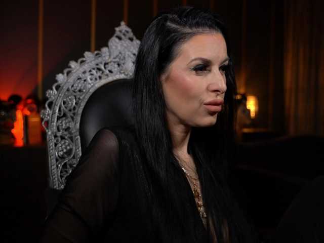 KellyKent live cam on BongaCams