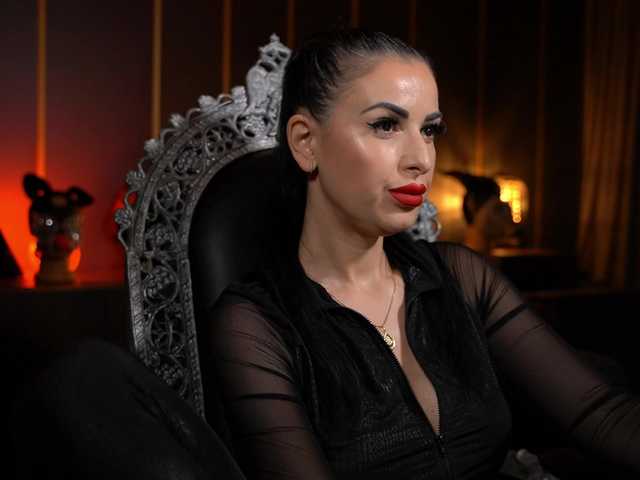 KellyKent live cam on BongaCams