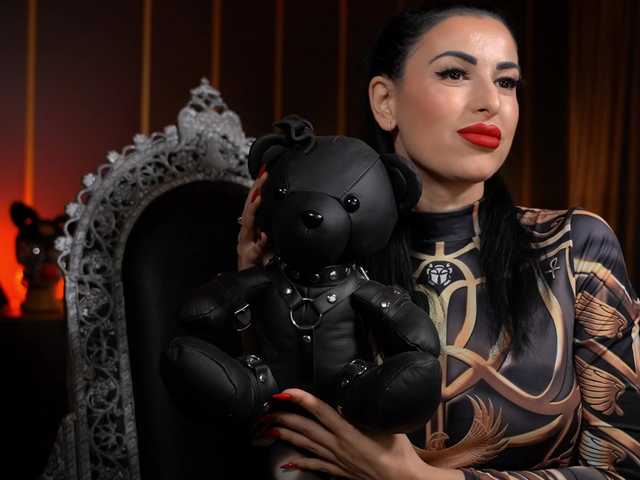KellyKent live cam on BongaCams