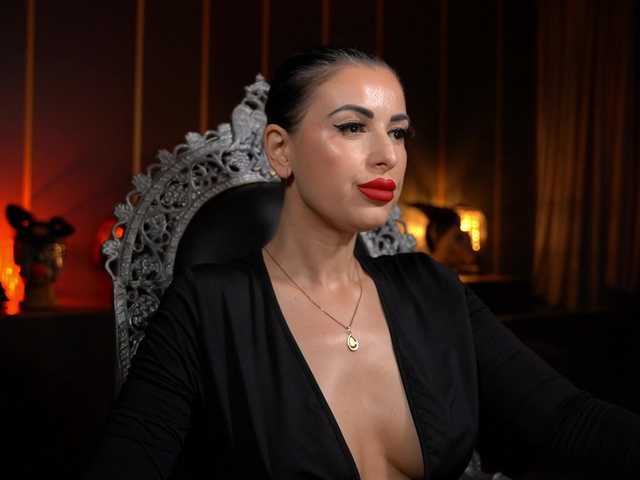 KellyKent live cam on BongaCams