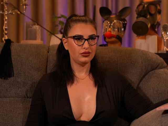 KellyKent bongacams