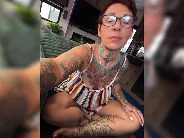 Emeraldeyes webcam