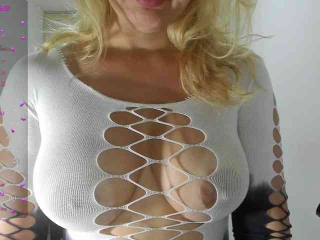 Andylovense Live Webcam on BongaCams