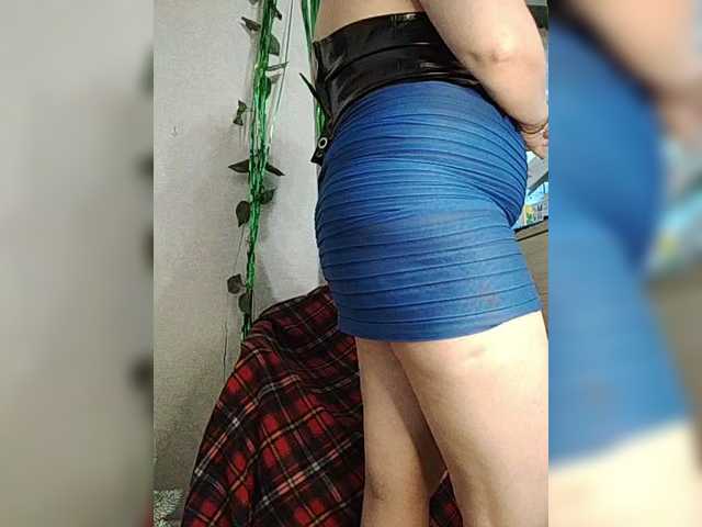 AlinaMistress live cam on BongaCams