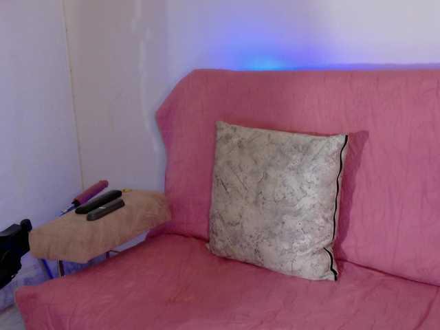 LINDA599 live cam on BongaCams