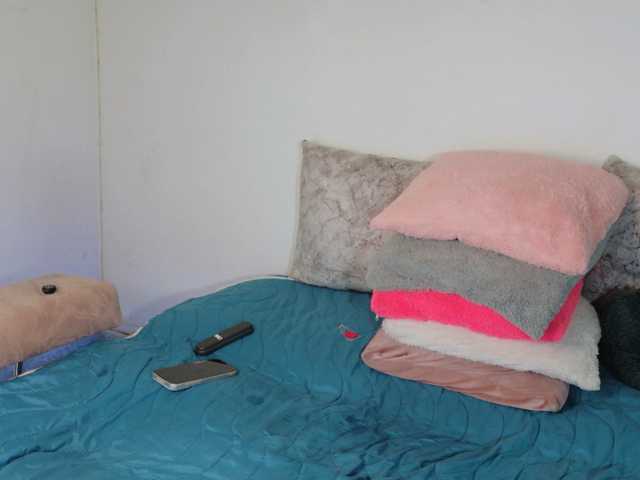 LINDA599 live cam on BongaCams