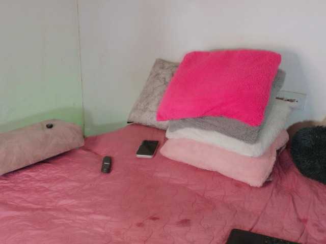 LINDA599 live cam on BongaCams