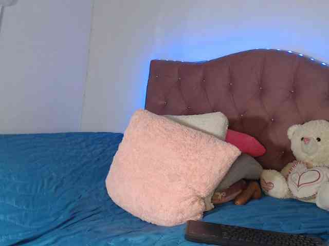 LINDA599 webcam