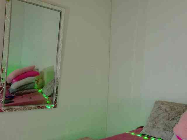 LINDA599 webcam