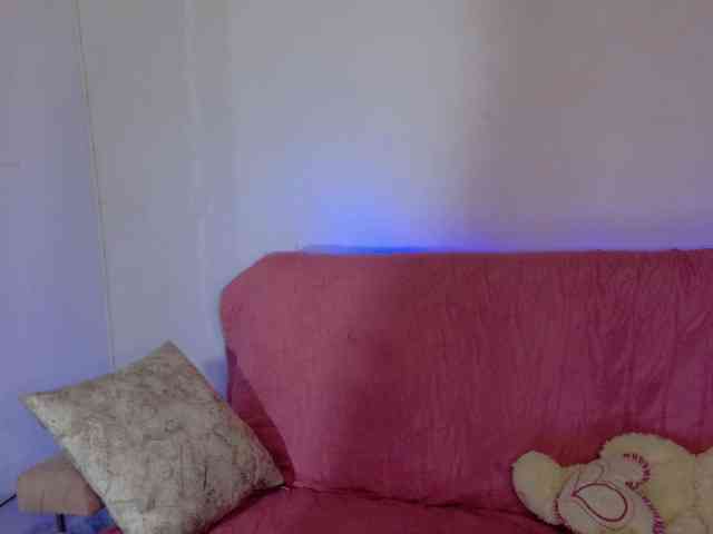 LINDA599 webcam