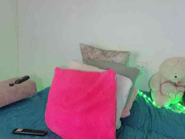 LINDA599 webcam