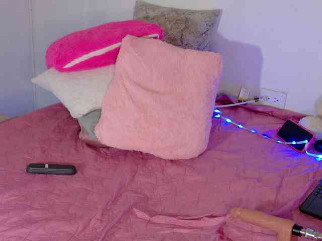 LINDA599 webcam