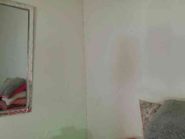 LINDA599 webcam