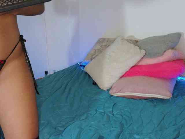 LINDA599 webcam