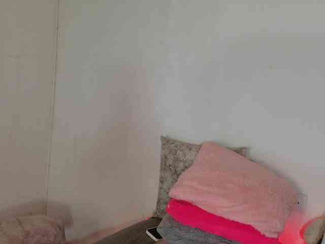 LINDA599 webcam