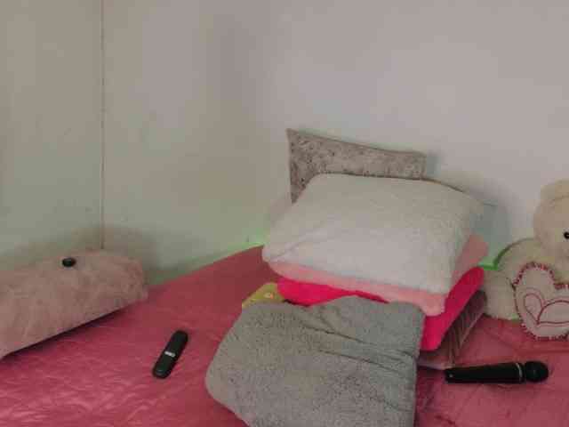 LINDA599 webcam
