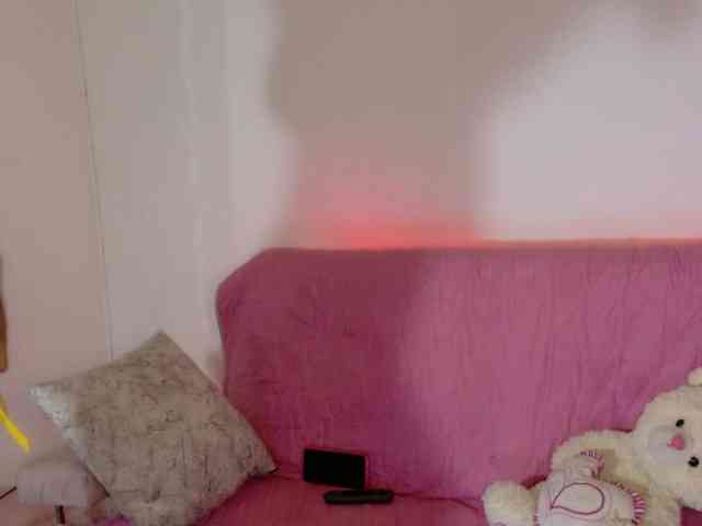 LINDA599 webcam