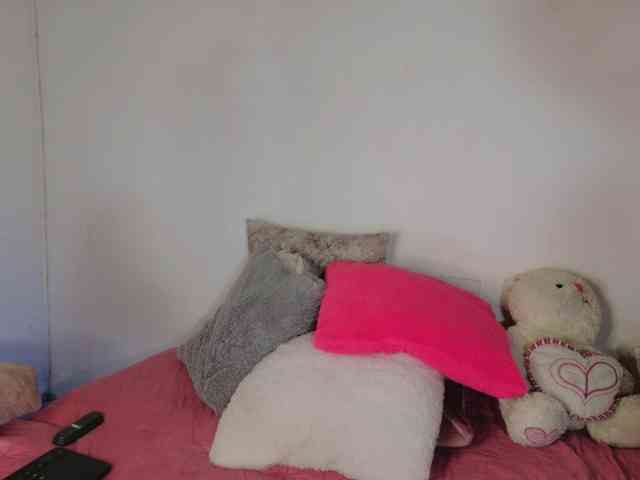 LINDA599 webcam