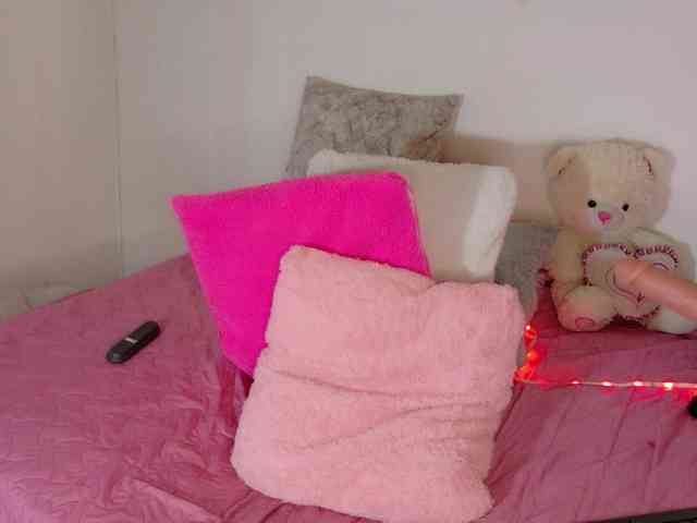 LINDA599 webcam