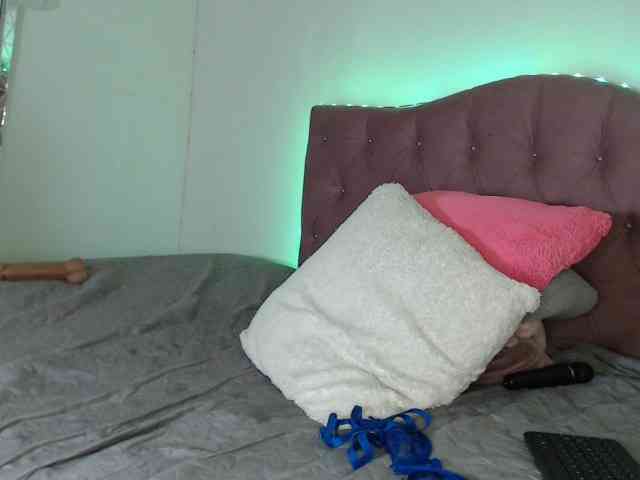 LINDA599 webcam
