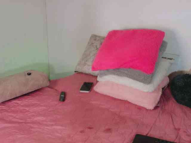 LINDA599 webcam