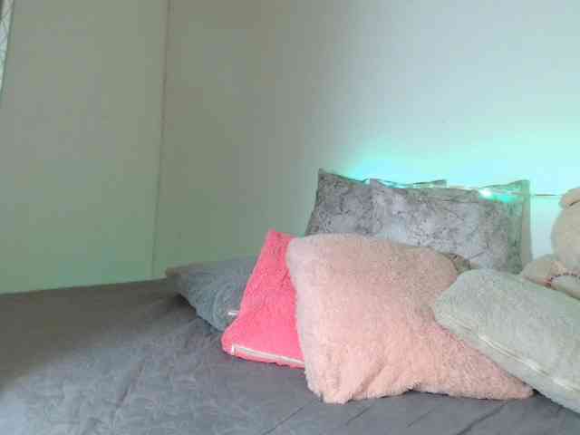 LINDA599 webcam