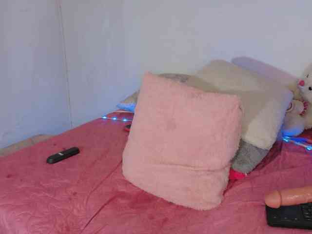 LINDA599 webcam