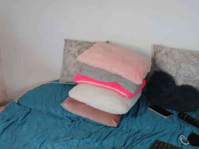 LINDA599 webcam