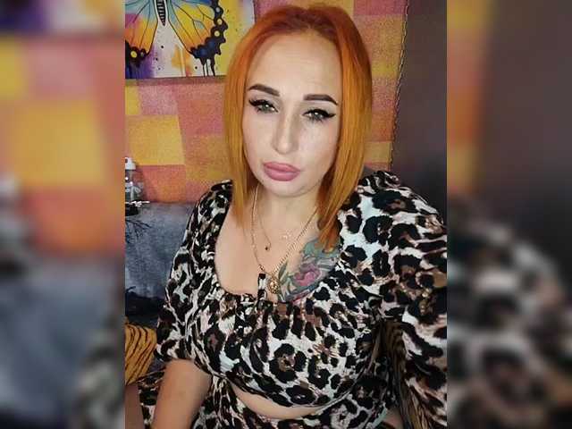 Pishechka2 live cam on BongaCams