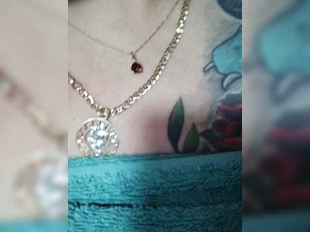 Drochu_kak_hochu_ — live female cam