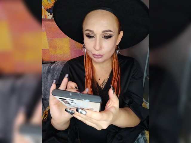 Pishechka2 live cam on BongaCams