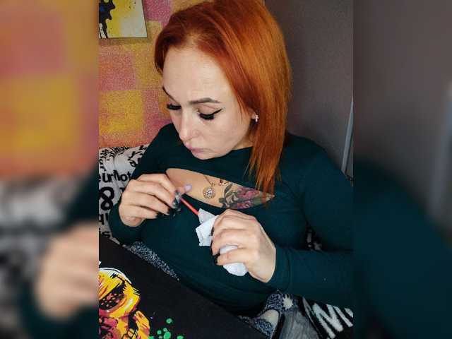 Pishechka2 live cam on BongaCams