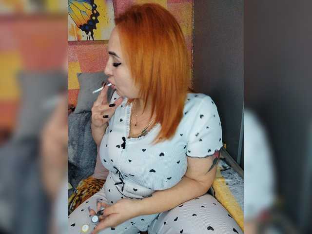 Pishechka2 live cam on BongaCams