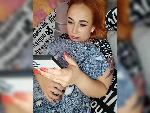 Pishechka2 live cam on BongaCams