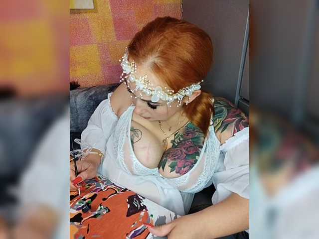 Pishechka2 live cam on BongaCams