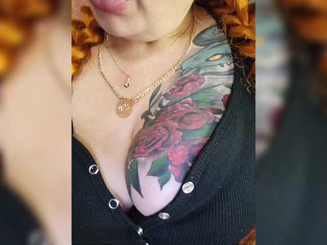 Pishechka2's BongaCams show and profile