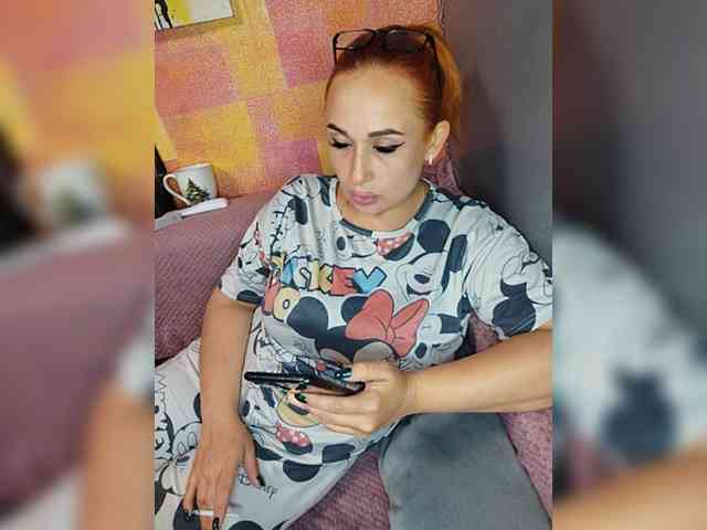Pishechka2 Sex Cam Show