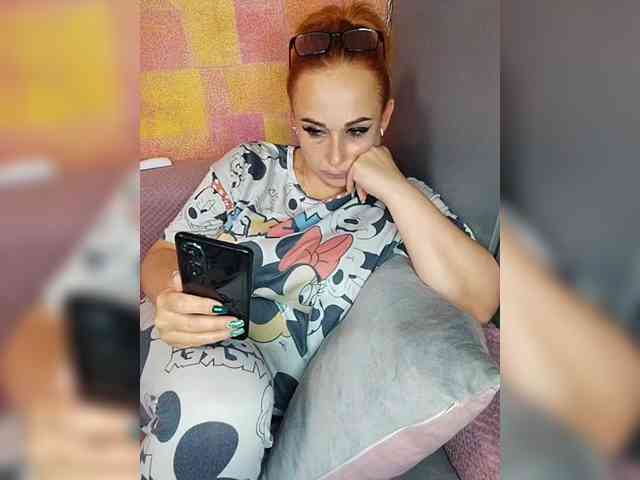 Pishechka2 Sex Cam Show