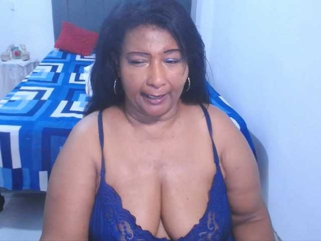 maturealicezx live cam on BongaCams
