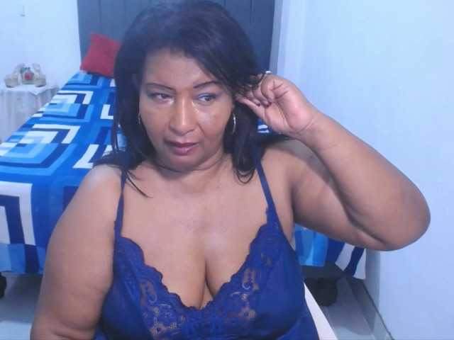 maturealicezx live cam on BongaCams