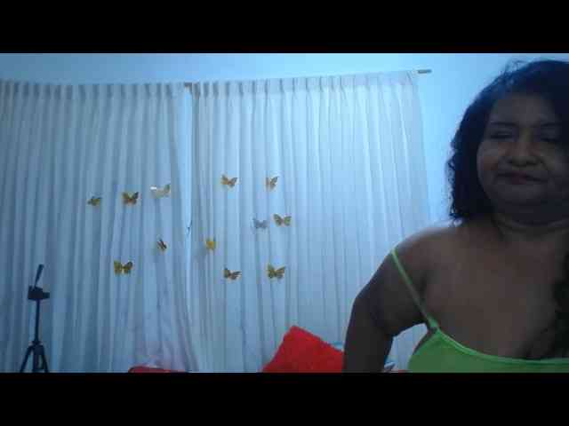 sex42yasmin webcam