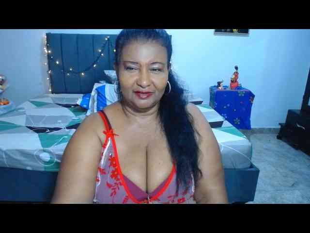 sex42yasmin webcam
