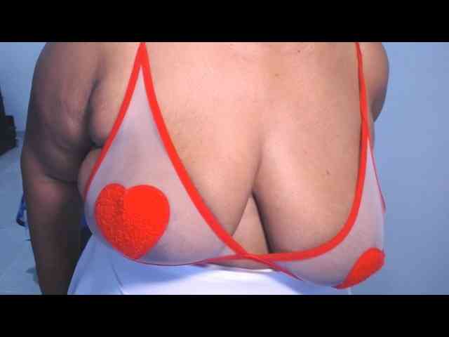 Modelo: sex42yasmin