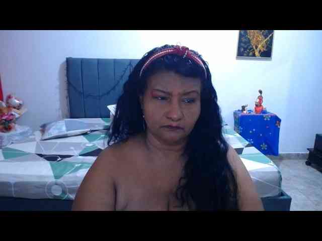 sex42yasmin webcam
