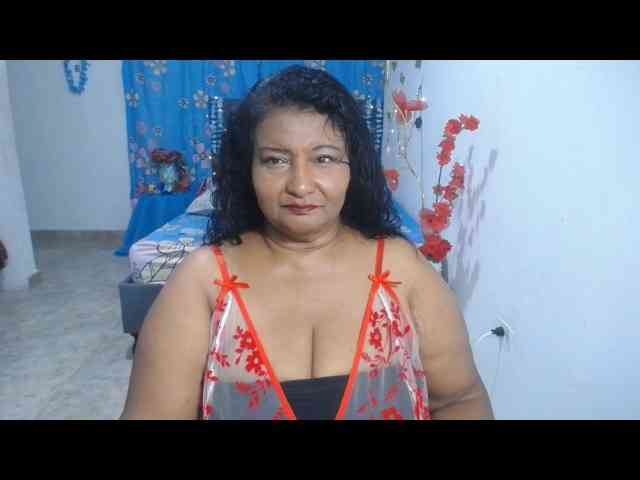 sex42yasmin webcam