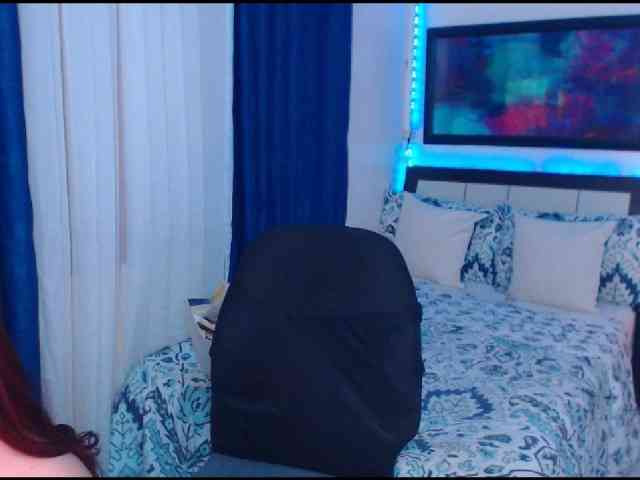 AmandaFoxx Sex Cam Show