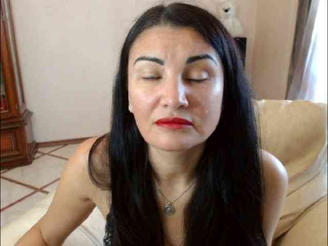 7185-Karina webcam