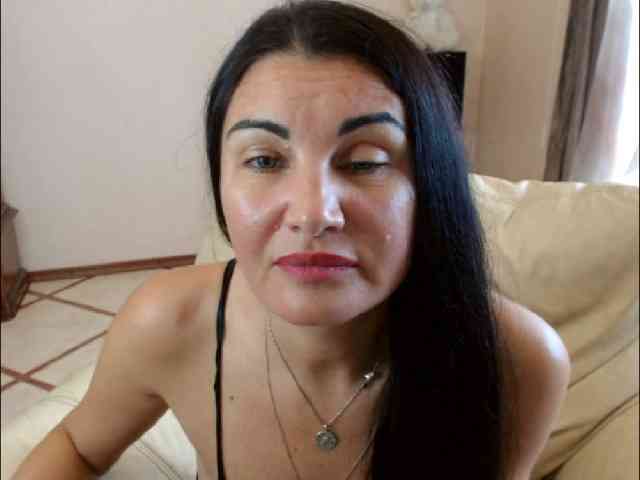 7185-Karina webcam